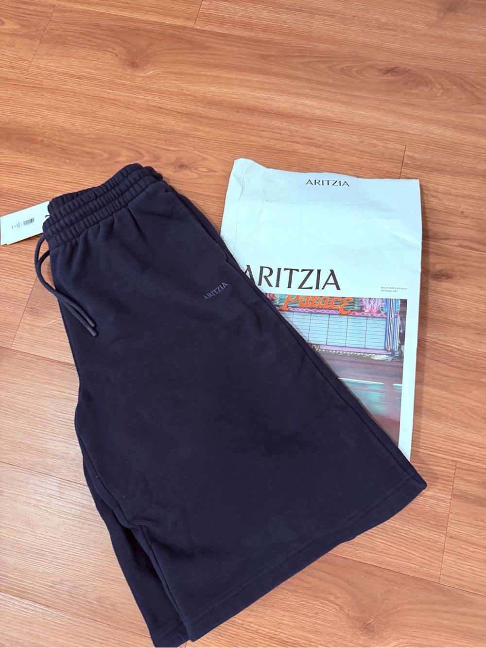 Aritzia Women’s Navy Blue Athletic Drawstring Shorts